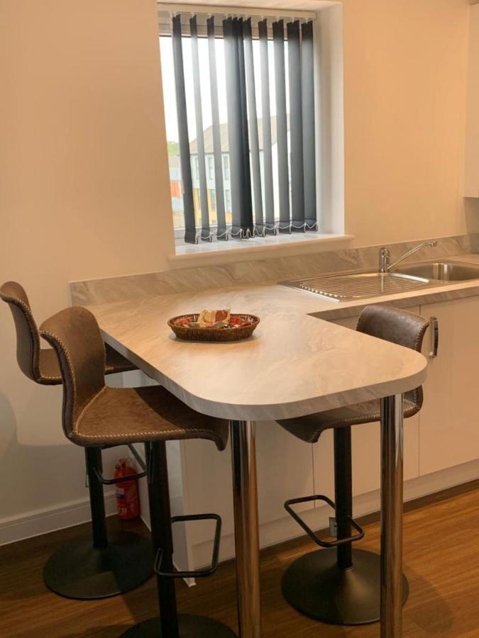 Lakeside 2 Bed Luxury Apartment No Parties No Events Early Check-In Late Check- Out Allowed 웨스트 서록 외부 사진